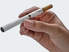 Sigaretta elettronica: danni ai polmoni
