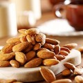 Combattere il diabete mangiando mandorle