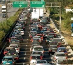 Traffico autostrade: bollino rosso