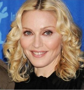 Madonna: attacco a Berlusconi