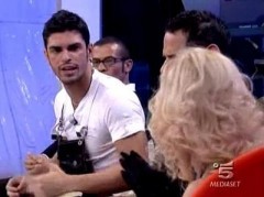 Uomini e Donne: anticipazioni bacio tra Francesco Monte e Emiliana