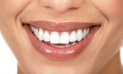 Salute dei denti: sbiancamento, pulizia e cura, nuovo progetto
