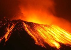Profezia Maya: fine del mondo eruzione vulcano