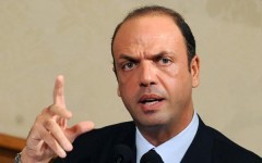 angelino_alfano_ansa_3 Sondaggi politico elettorali: elezioni 2013, Pdl in crescita di 10 punti