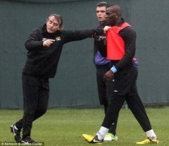 Rissa e lite Balotelli-Mancini: video Youtube e foto