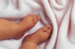 Sale parto: i neonatologi non aderiscono allo sciopero
