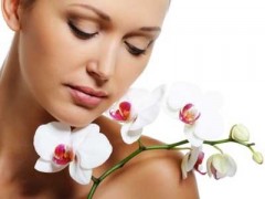 psoriasi-malattie-pelle all’informazione e alla diagnosi della psoriasi lieve-moderata, malattia della pelle che in Italia colpisce 2,5 milioni di persone: sabato 23 e domenica 24 marzo all’interno degli Ambulatori di Dermatologia, un team di specialisti dermatologi sarà a disposizione di tutti i cittadini che avranno prenotato una visita dermatologica gratuita. Obiettivo dell’iniziativa è invitare le persone affette da psoriasi a non sottovalutare il problema e a non affidarsi alle cure fai-da-te piuttosto che alla visita specialistica.