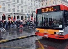 sciopero-8-APRILE-2013-AUTOBUS-ROMA-TORINO Sciopero 8 aprile 2013: orari bus, metro, treni Roma, Milano, Torino