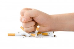 Sigaretta elettronica fa male: vietata ai minori ultime notizie