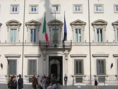 video-sparatoria-palazzo-chigi- video sparatoria palazzo chigi