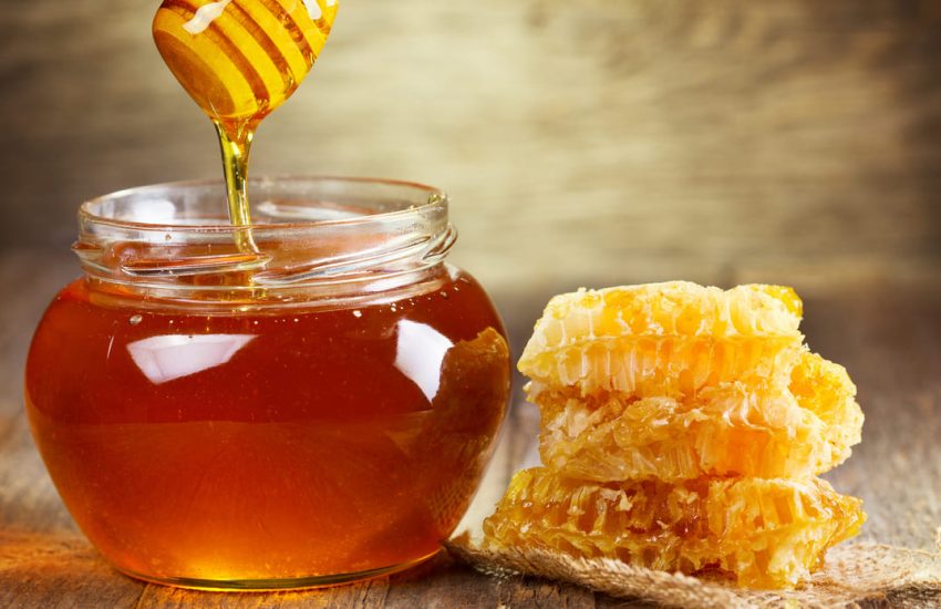 Benefici del miele: alimento rivitalizzante