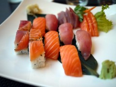 Sushi e sashimi misto