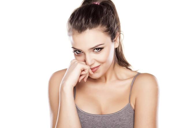 Le donne che arrossiscono sono più attraenti per gli uomini